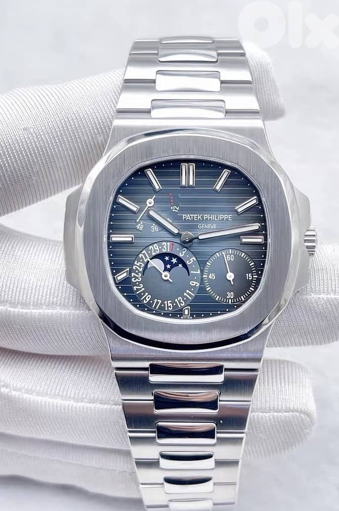 Patek Philippe Nautilus Sporty Elegance 5712/1A-001 0
