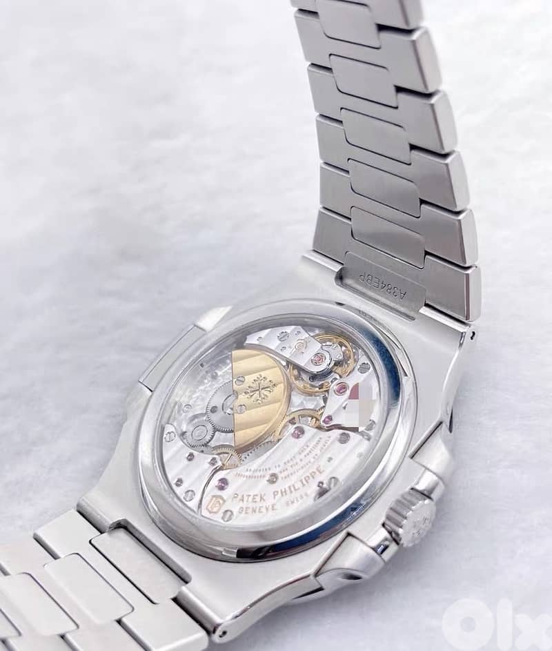 Patek Philippe Nautilus Sporty Elegance 5712/1A-001 3