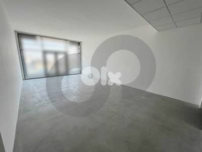 Pool, Gym, 4 parking, achrafieh, saifi/أشرفية - الصيفي REF#RE134070