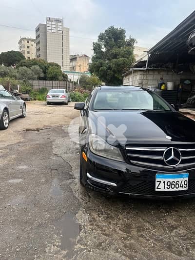Mercedes-Benz C-Class 2012