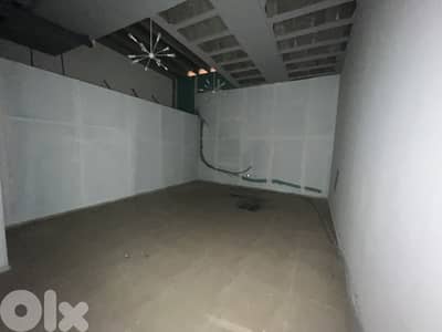 For Rent Shop In Mansourieh - 210 sqm محل للإيجار في المنصورية -