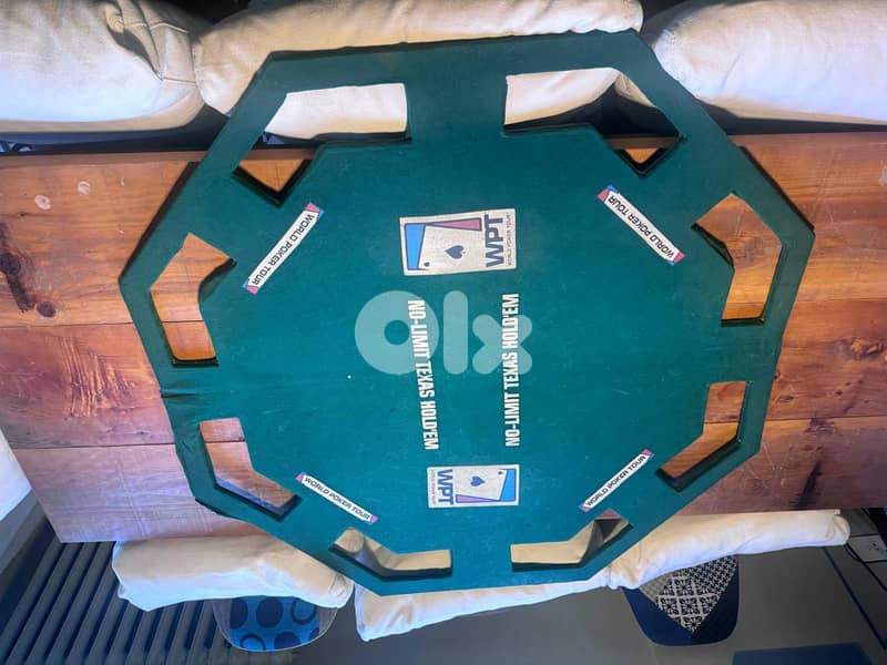 Poker Table 6 players with some casino games 8
