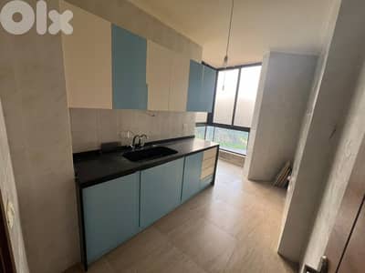 GMK138EN Apartment for sale in Bouar - شقة للبيع في البوار