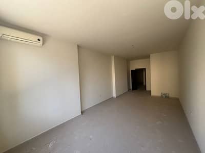 L20744 - A 160 SQM Office For Rent in Zalka