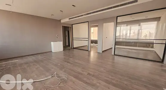AH-HKL-526 Office for Rent in Verdun – Prime Commercial Building
