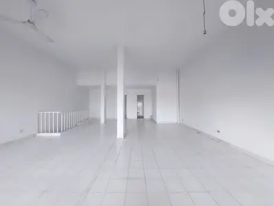 115 SQM Prime Location Shop/Warehouse in Qornet Chehwan, Metn