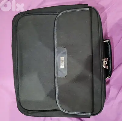 محفظة لابتوب