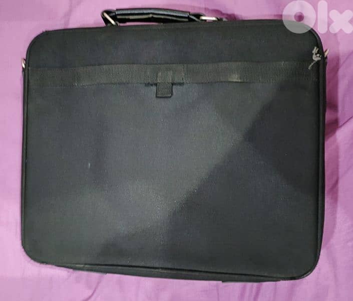 محفظة لابتوب 2