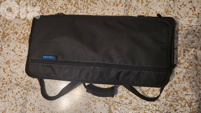 Boss Multieffect guitar Pedal GX-100 with BT module and travel bag 2