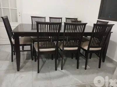 طاولي اوروبي شبه جديد كراسي مسيف