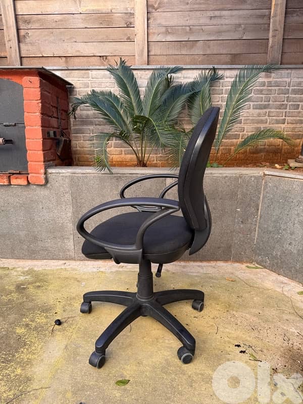 office chair 3