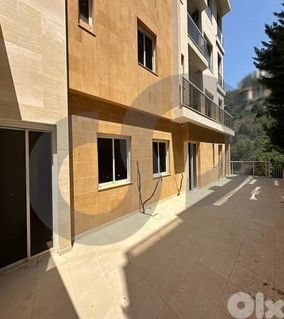 200 SQM//TERRACE/Rabweh/ربوة/ موقفين مخصصين للسيارات/REF#KT134124 !