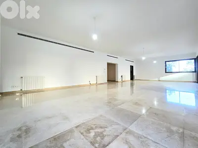 RA26-4852 Deluxe Fully Renovated Apartment - Clemenceau | $2,333
