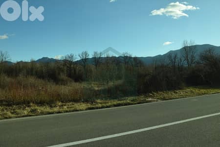 GMZ124CS Land for sale in Baalbak - أرض للبيع في بعلبك