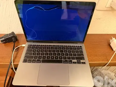 macbook 2020 13”
