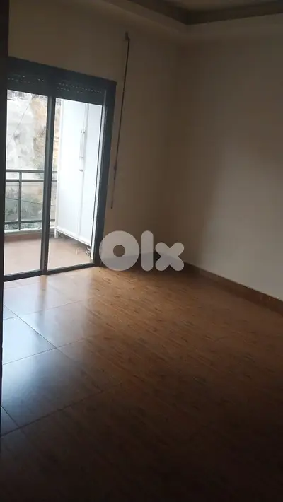 GMC488RAJ Office for rent in Mansourieh - مكتب للإيجار في المنصورية