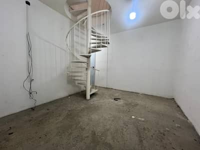 Shop for Rent in Hamra – Prime Locationمحل للإيجار في الحمرا
