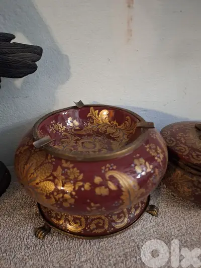 منفضة عدد٢ بورسولان سافر ايطالي