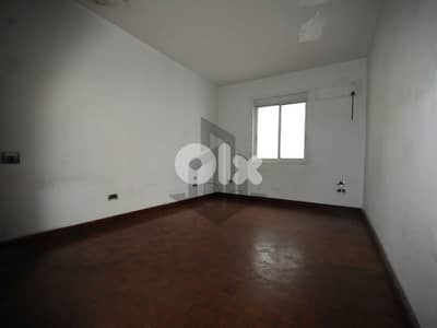 Office for Rent in Tallet al Khayyat مكتب للإيجار في تلة الخياط