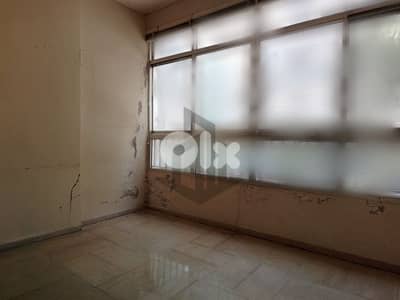 Apartment for Sale in Saqyet El Janzir شقة للبيع في ساقية الجنزير