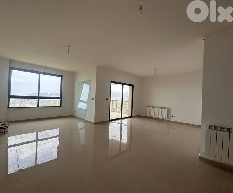 GMC267MAN Apartment for sale in Cornet Chahwan 0