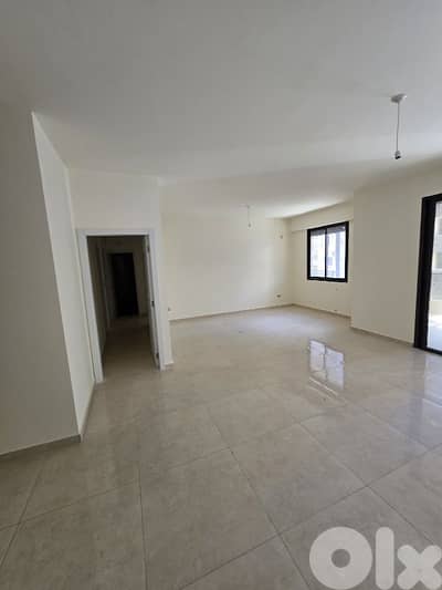 Apartment for sale in mar roukouz شقة للبيع في مار روكز