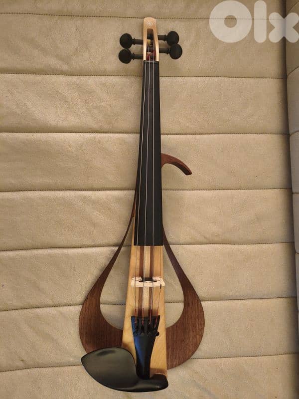 Yamaha Yev Electric Violin 2