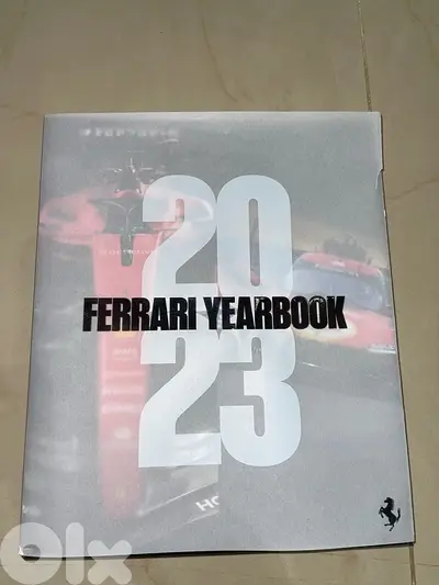 Ferrari books/magazine