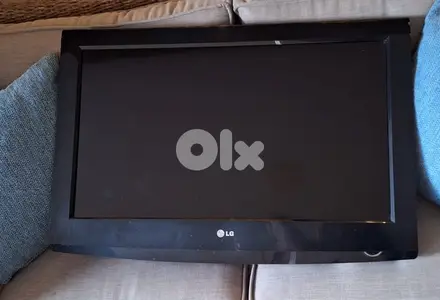 LG TV 32”