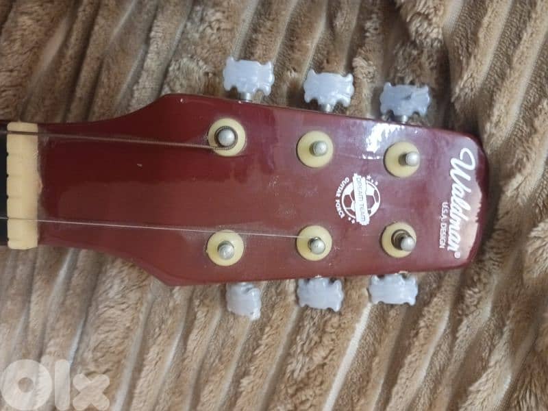 Vintage Guitar 1