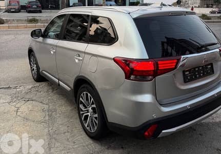 Mitsubishi Outlander 2018