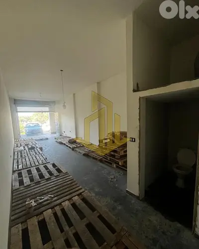 Shop for Sale in Aramoun محل تجاري للبيع في عرمون