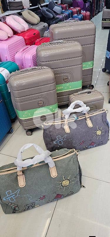 set travel bags luggage suitcases 8I-539-225 0