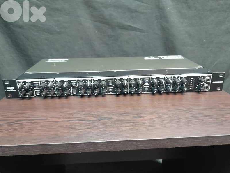Samson SM10 Rackmount Mixer 2