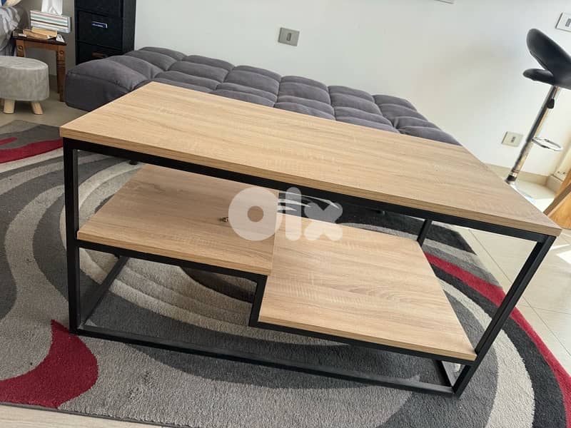 coffee table 0