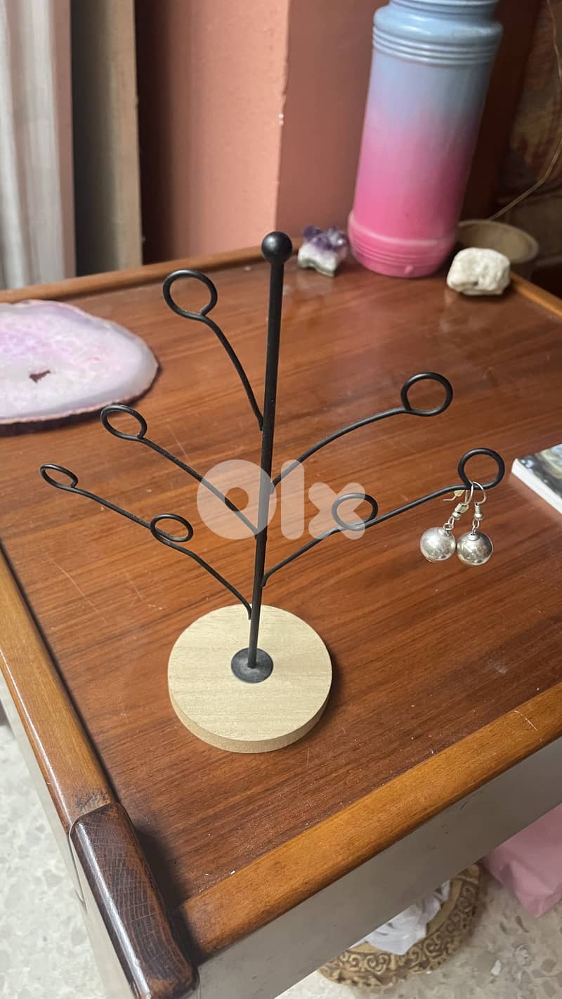 Earrings tree metal display 0