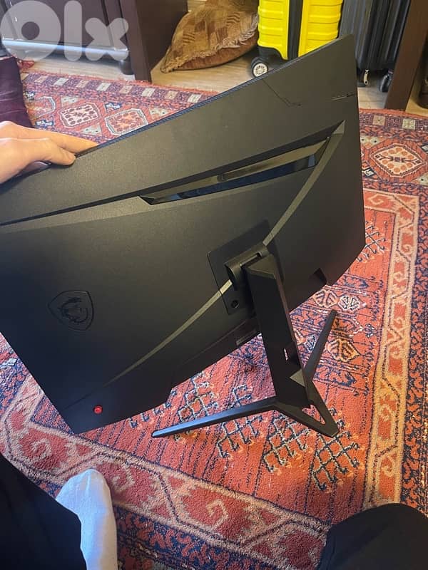 MSI G73CQ Gaming Monitor 1