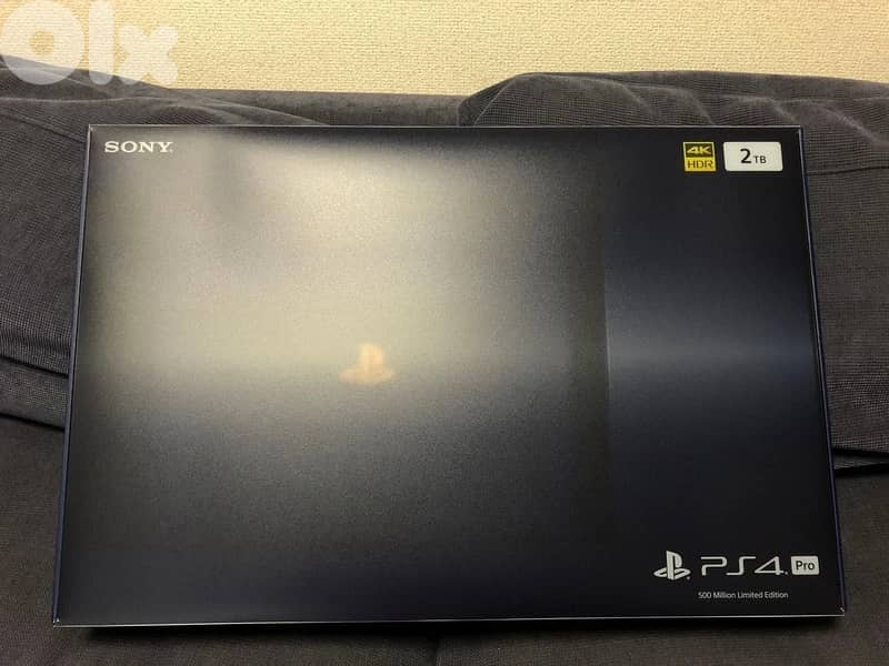 PS4 Pro 2TB 500 Million Limited Edition + PT Demo ( ULTRA RARE ) 0