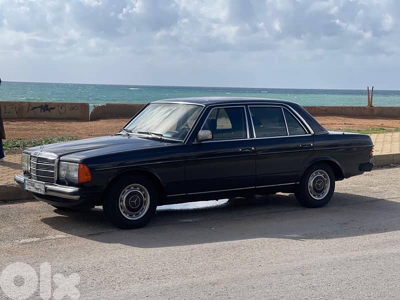 Mercedes-Benz E-class 1985 0