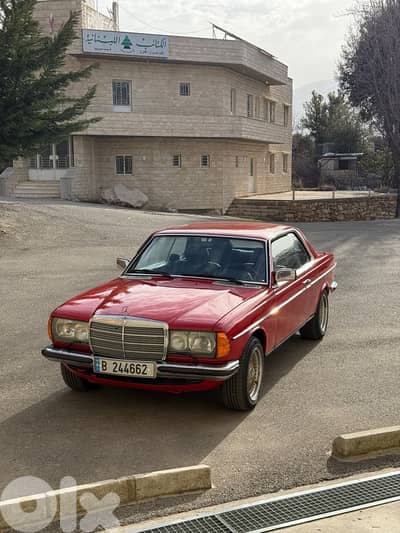 Mercedes-Benz 280ce 1982 -  c123 Coupe Classic Car