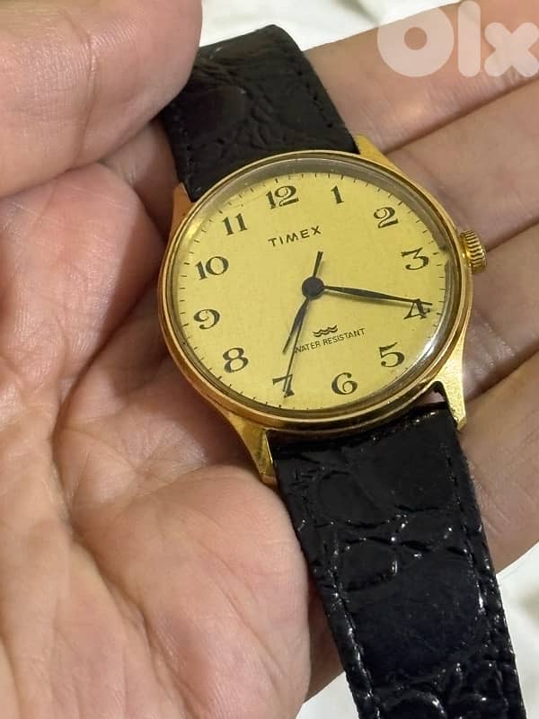 Vintage 1983 Timex Marlin Mechanical•Rare Linen Dial•Gold Tone•Working 1