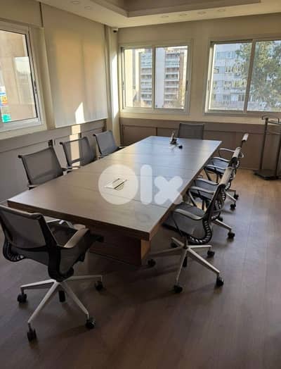 office for sale in dora مكتب للبيع في الدورة