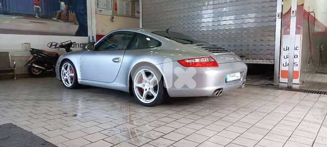 Porsche 911 2005