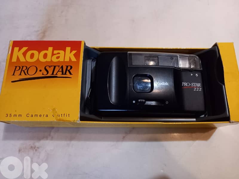 vintage Kodak Pro-Star 222 35mm film camera 0