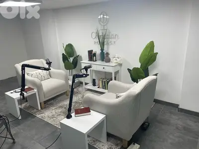 ٢ كرسي من ISTIKBAL