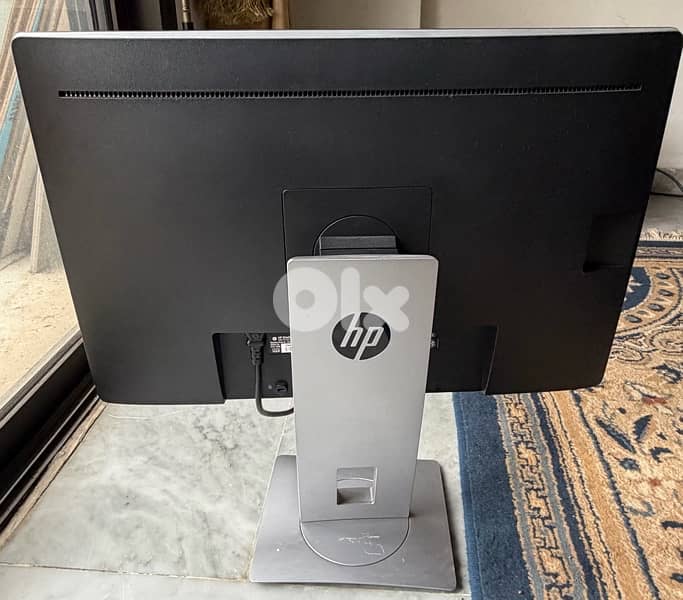 HP EliteDisplay E242 Monitor – Excellent Condition 1