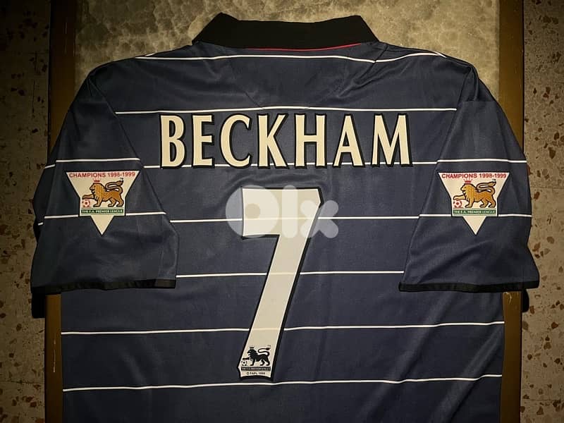 Manchester United Beckham 7 away umbro sharp kit 3
