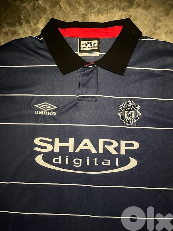 Manchester United Beckham 7 away umbro sharp kit 5