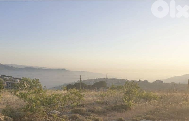 1490m2 Land in Zaarour,(facing the Highway) 0