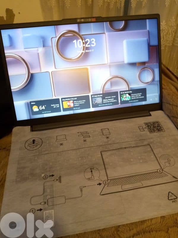 laptop Lenovo silver 0